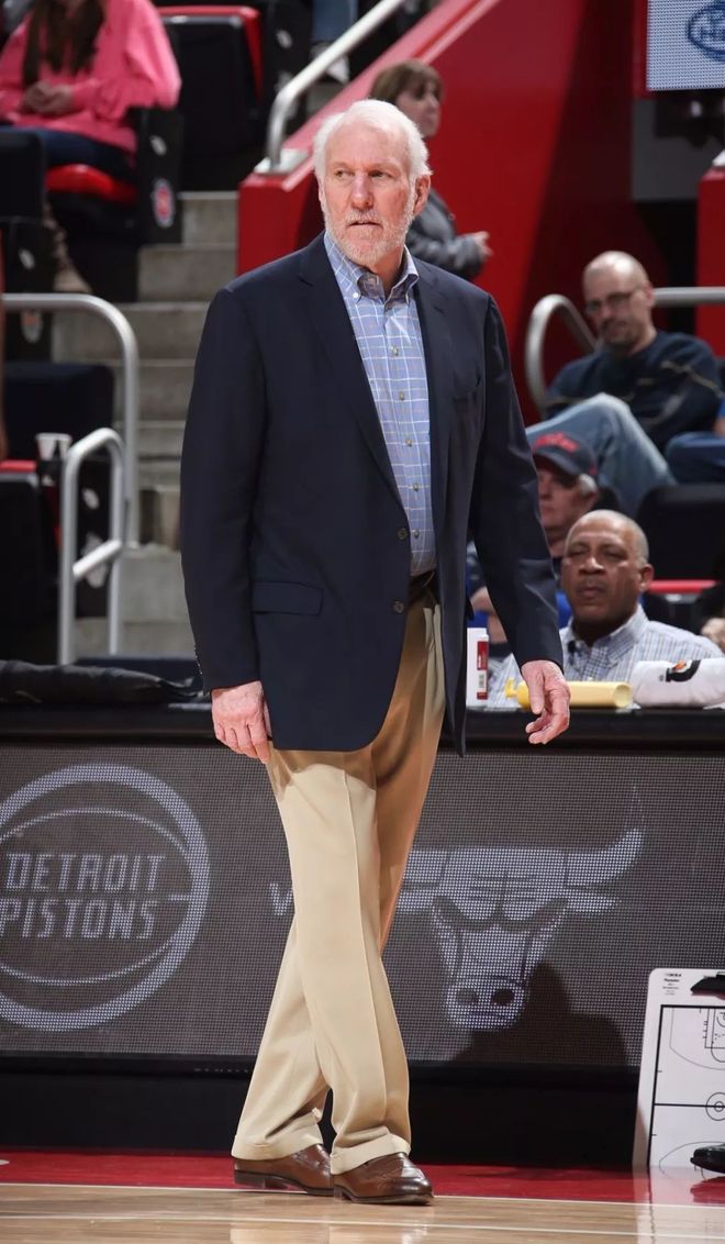 关于赛地聚焦——足总杯最后时刻热度飙升;都灵迎来里程碑;质疑声四起;球队文化被再次提及的信息 关于赛地聚焦——足总杯最后时刻热度飙升;都灵迎来里程碑;质疑声四起;球队文化被再次提及的信息