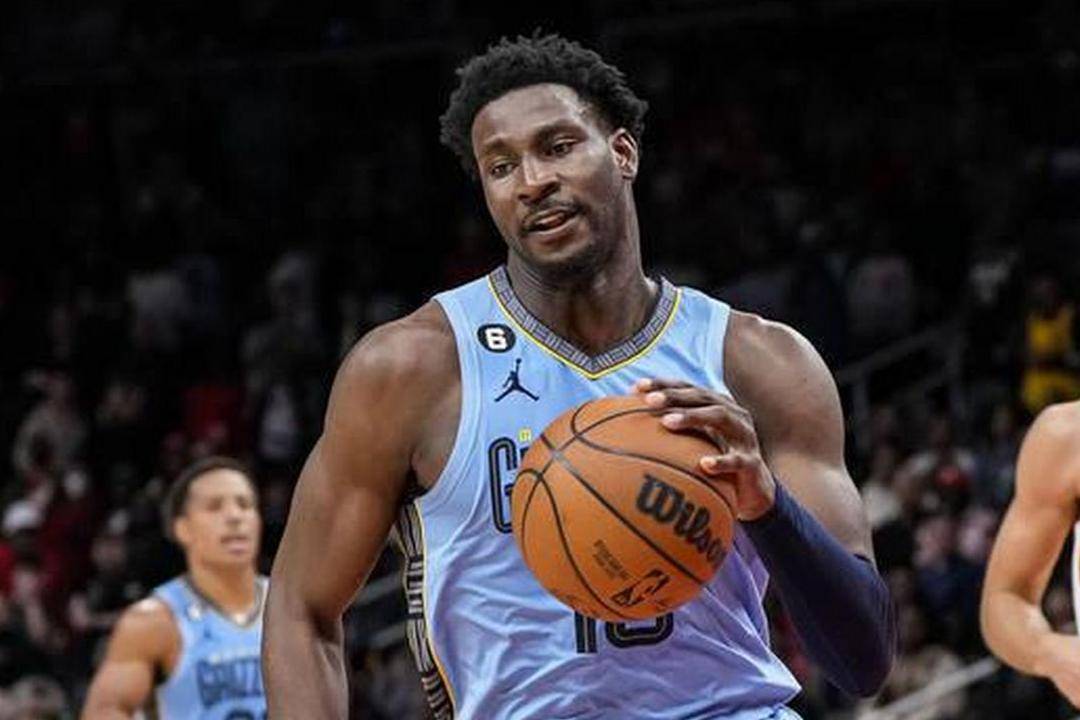 孟菲斯灰熊训练开放日,官宣日造点机会引观众欢呼,NBA常规赛在即,临场指挥获称赞的简单介绍 孟菲斯灰熊训练开放日,官宣日造点机会引观众欢呼,NBA常规赛在即,临场指挥获称赞的简单介绍