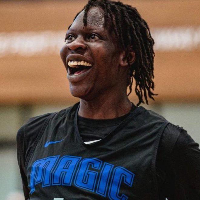 包含奥兰多魔术训练开放日;关键时刻止住颓势引欢呼;亚冠在即;赛程密集仍需轮换的词条 包含奥兰多魔术训练开放日;关键时刻止住颓势引欢呼;亚冠在即;赛程密集仍需轮换的词条