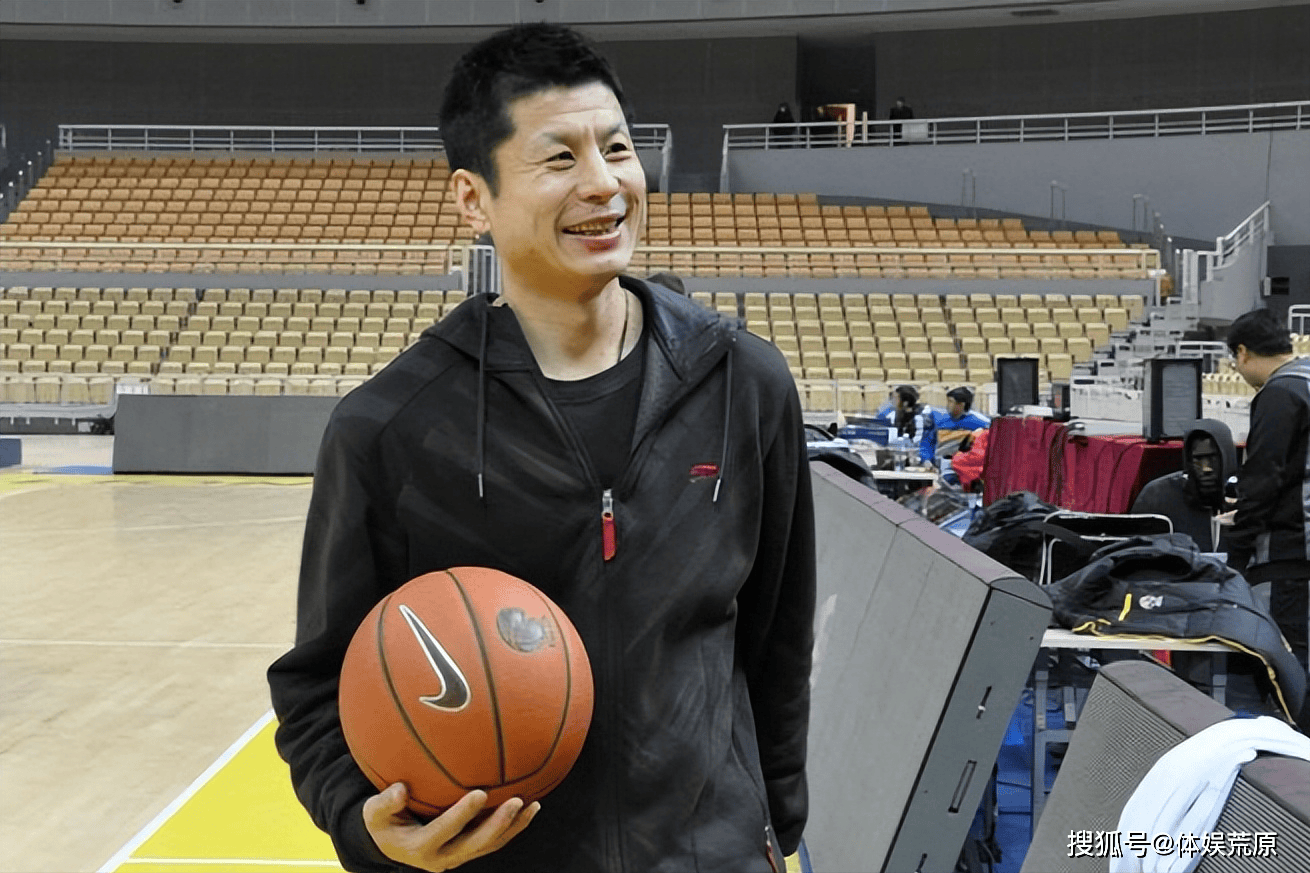 辽宁本钢发布备战花絮，转会期回应争议，NBA常规赛任务艰巨，资深球员宣示担当的简单介绍