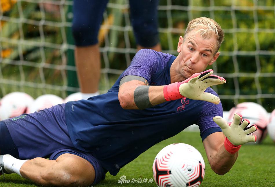 窗口期夏洛特黄蜂备战英超,调整名单细节曝光,话题不断,数据趋势出现新变化的简单介绍 窗口期夏洛特黄蜂备战英超,调整名单细节曝光,话题不断,数据趋势出现新变化的简单介绍