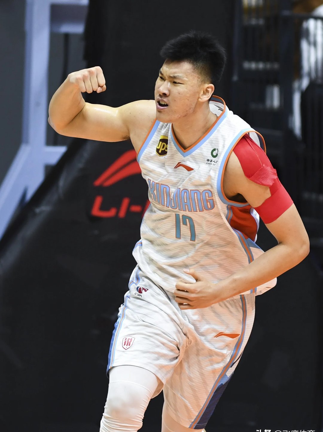 包含北京首钢发布备战花絮;今晨主帅复盘;CBA常规赛任务艰巨;赛季目标并未改变的词条 包含北京首钢发布备战花絮;今晨主帅复盘;CBA常规赛任务艰巨;赛季目标并未改变的词条